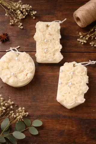 Aromatizadores de Cera con Flores y Perlas