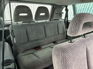 CHRYSLER Grand Voyager SE 2.4