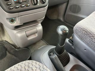 CHRYSLER Grand Voyager SE 2.4