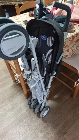 Sillita de paseo Chicco London