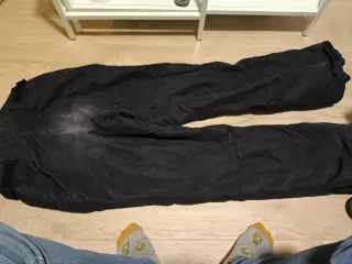 Pantalones de esquí negros talla S marca Decathlon