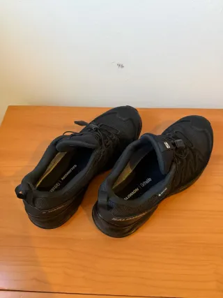 Zapatillas Salomon Gore-Tex Negras