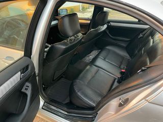 BMW Serie 3 2004 leer anuncio