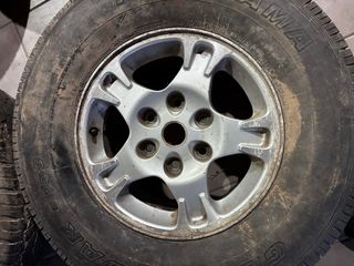 Llantas Mitsubishi Montero v60