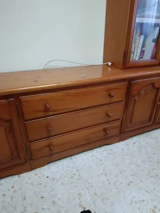 Mueble de salón modular madera y cristal