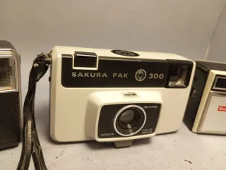 Lote 3 Cámaras Kodak Instamatic. Sakura Pak 300