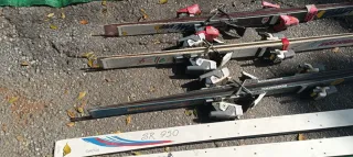 Lote de esquís Dynastar y Rossignol