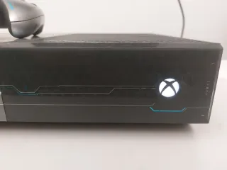 Xbox One 1TB Halo 5 Edición Especial