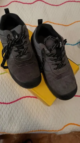 Calzado de seguridad talla 39