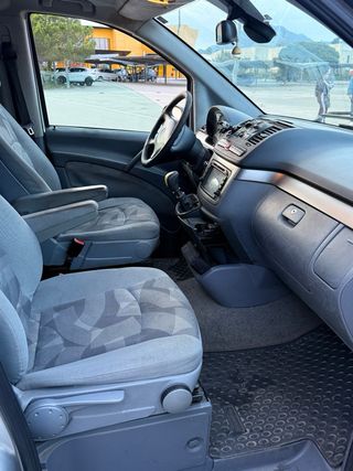 !Mercedes-Benz Viano 2004 larga motor 2.2