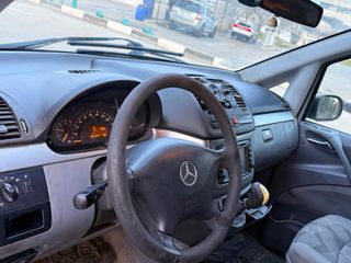 !Mercedes-Benz Viano 2004 larga motor 2.2