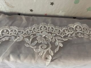 Traje de Novia y Velo Blanco