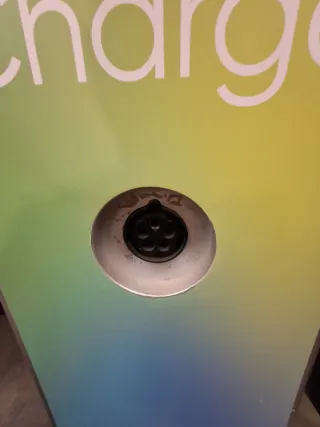 Cargador para coches eléctricos ficticio Atrezzo