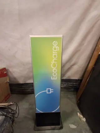 Cargador para coches eléctricos ficticio Atrezzo