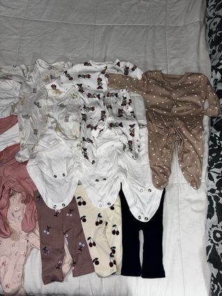 Pack Ropa Prematuro: 12 Pijamas, 6 Bodis, 3 Mayas