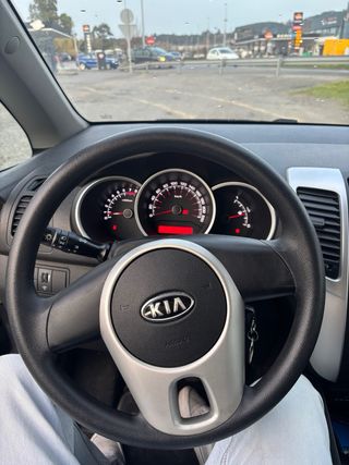 KIA VENGA 1.4 CVVT 90cv | ÚNICO DUEÑO | 64.000km