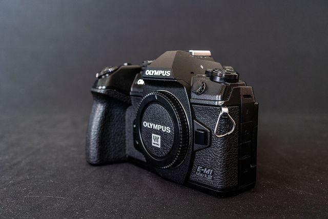 Fotocamera Olympus OM-D E-M1 Mark III
