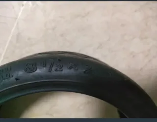 Rueda de goma para patinete + la cámara interior