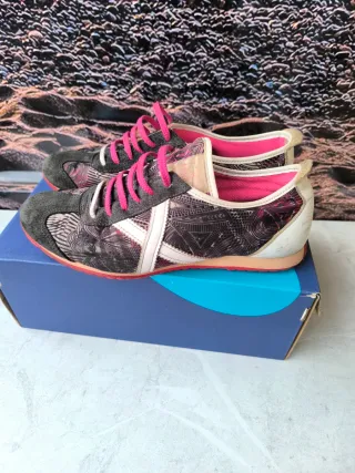 Zapatillas Munich Multicolor y Rosa