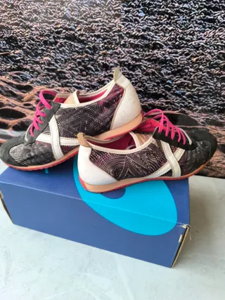 Zapatillas Munich Multicolor y Rosa