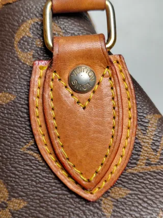 Bolsa de mano de piel