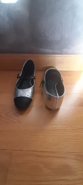 Bailarinas plateadas y negras de Pourchet