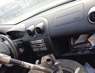 Ford 478523 salpicadero fiesta (cbk) ambiente