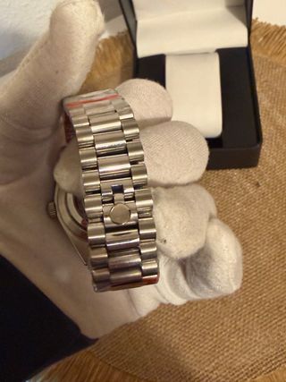 Reloj Seiko Mod Daydate verde oliva automatico