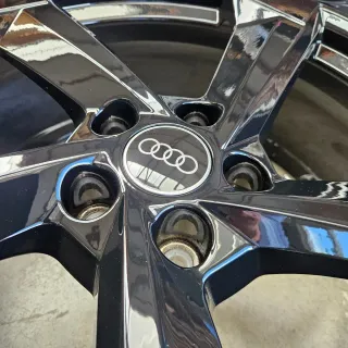 Llantas Audi Q5 FY SQ5 20” Originales