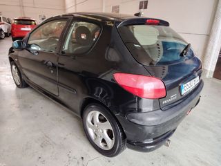 Peugeot 206 2002