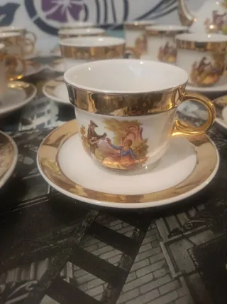 Juego de café porcelana y oro