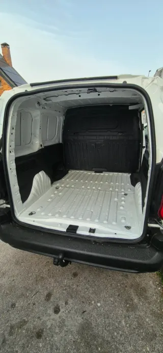 Peugeot Partner 2021