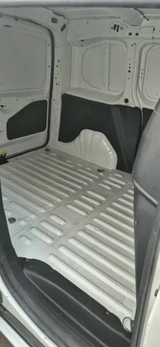 Peugeot Partner 2021