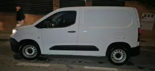 Peugeot Partner 2021