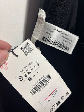 Vestido largo Zara encaje negro