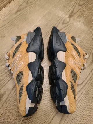 New Balance 9060 ZTD Scarpe Uomo Donna