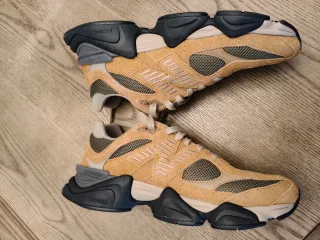 New Balance 9060 ZTD Scarpe Uomo Donna