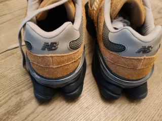 New Balance 9060 ZTD Scarpe Uomo Donna