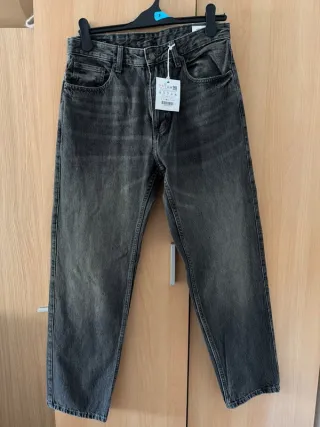 Pantalón vaquero gris talla 40