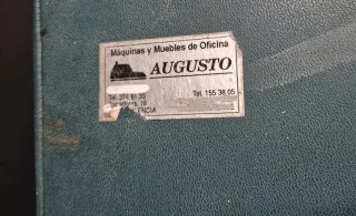 Olivetti Dora auténtica máquina de escribir