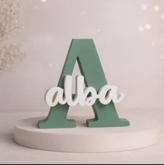 Inicial con nombres personalizados impresos en 3D