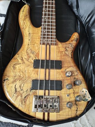 Bajo Cort Artisan A4 Custom SP 4 cuerdas