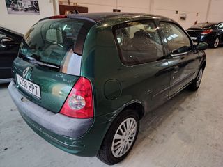 Renault Clio 2001