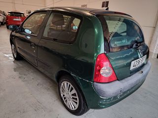 Renault Clio 2001