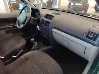 Renault Clio 2001