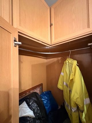 Armario de madera gran capacidad