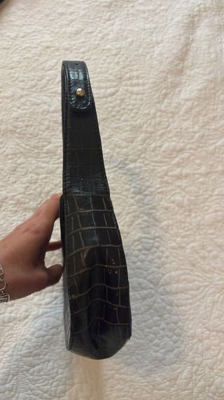 Bolso negro efecto piel