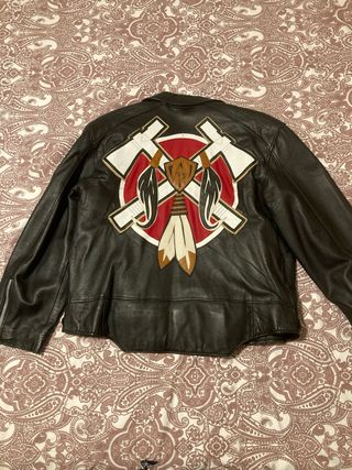 Chaqueta de cuero negra