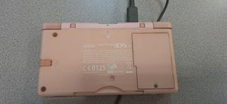 Nintendo DS lite rosa con cargador USG-001