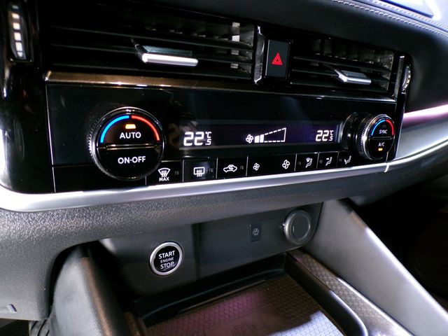 Nissan Qashqai DIG-T 140cv 12V TEKNA 03/2025